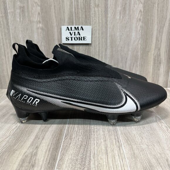 Nike Vapor Edge Elite 360 Flyknit Black Football Cleat Men’s Size 13